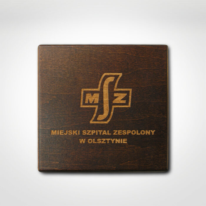 ETUI na medal drewniane 02